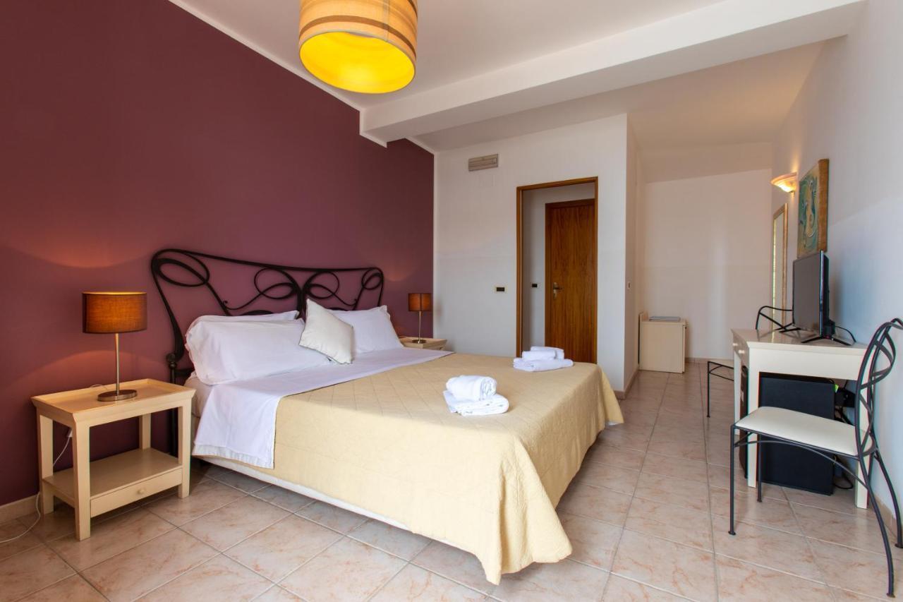 Hotel Amarea - Aeolian Charme Каннето Экстерьер фото