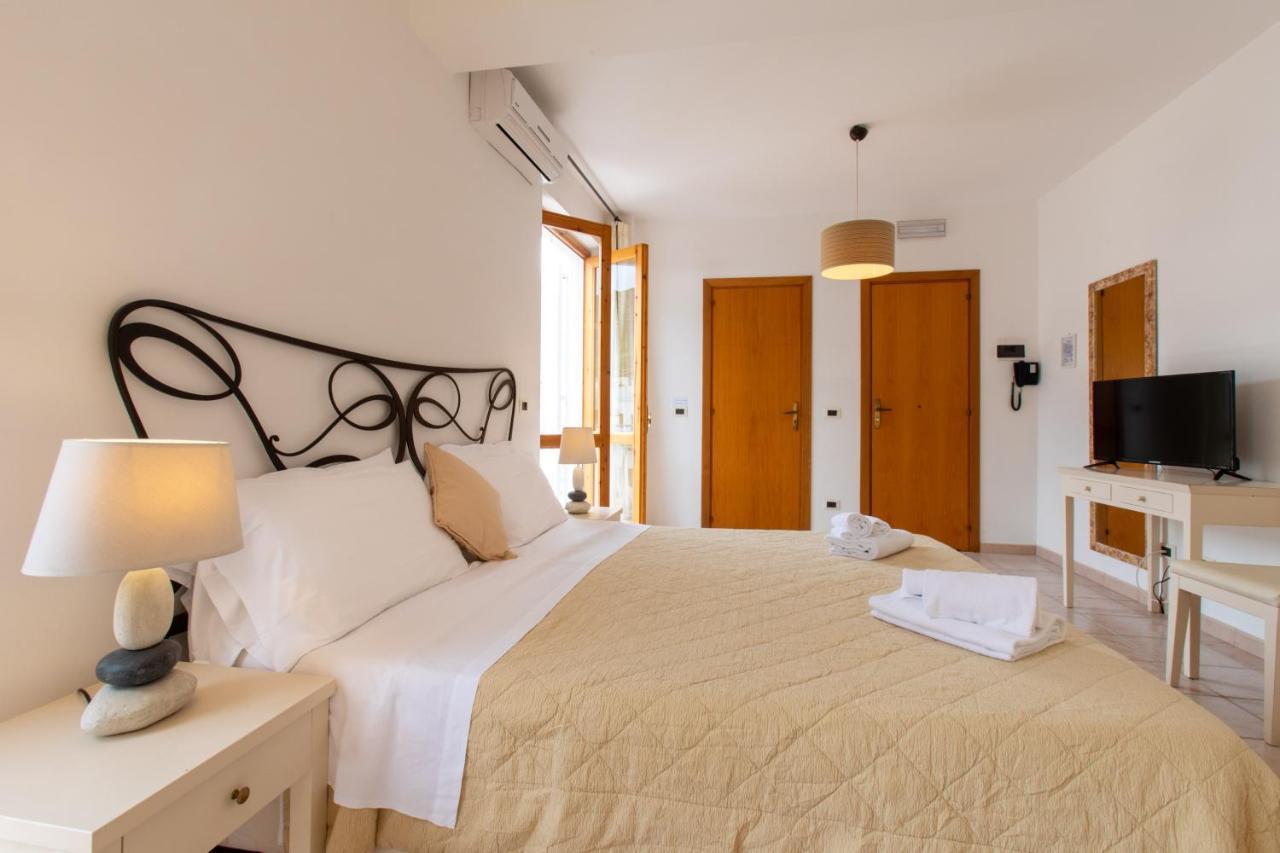 Hotel Amarea - Aeolian Charme Каннето Экстерьер фото